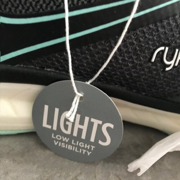 Ryka Running Shoes with lights - Picture 5 of 13